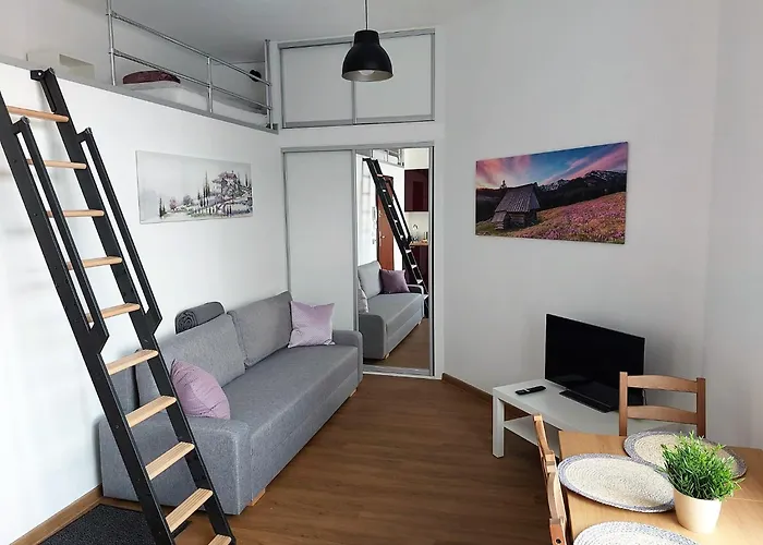 Old Town Stage Apartment One